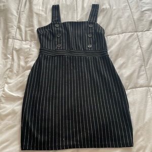 Fashion Nova stripes dress.